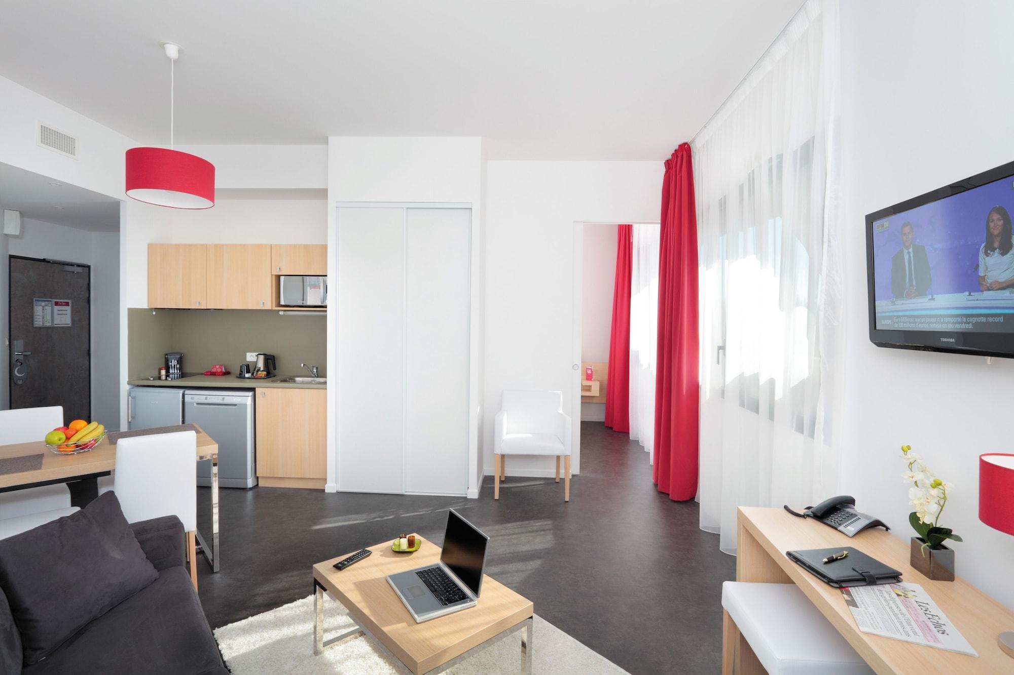 อัปปาร์ตซิตี้ กงฟอร์ มงเปลิเย มิลเลแนร์ Aparthotel มงต์เปอลิเยร์ ภายนอก รูปภาพ
